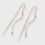 Elwira – Długie kolczyki w kształcie fali