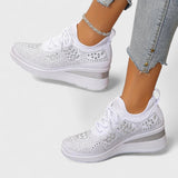 Tuyana – Modne buty ortopedyczne